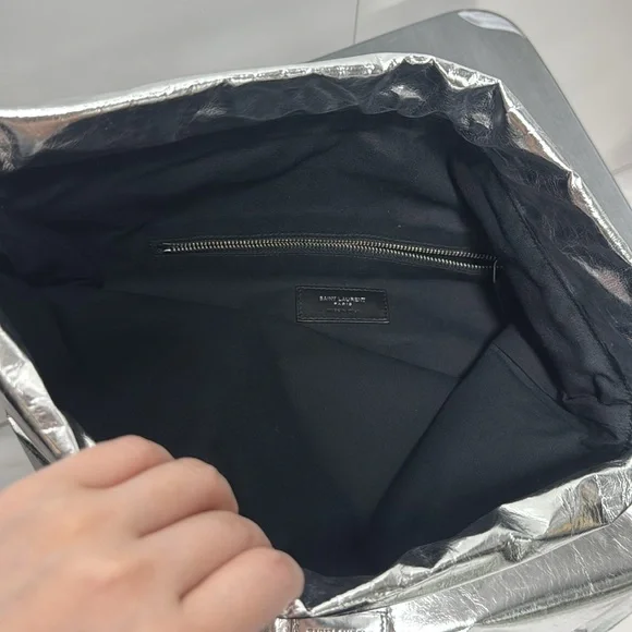 firm -Authentic Saint Laurent drawstring bag- NWOT - Picture 9 of 12